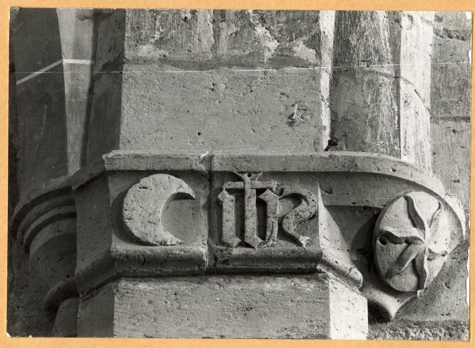 arc triomphal, détail de la pile