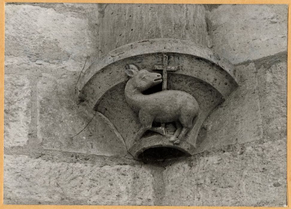 détail d’un culot sculpté