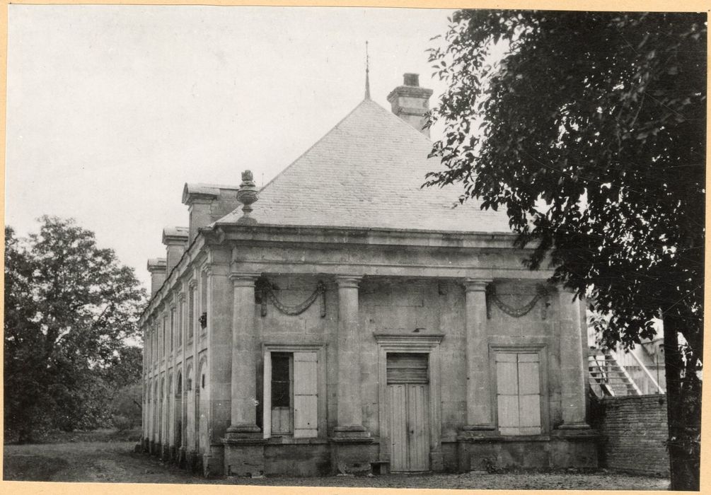 écuries, façade ouest