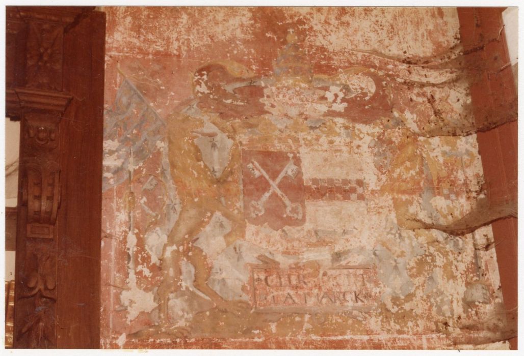 pièce non localisée, peinture monumentale aux armes des Clermont-Tonnerre, détail