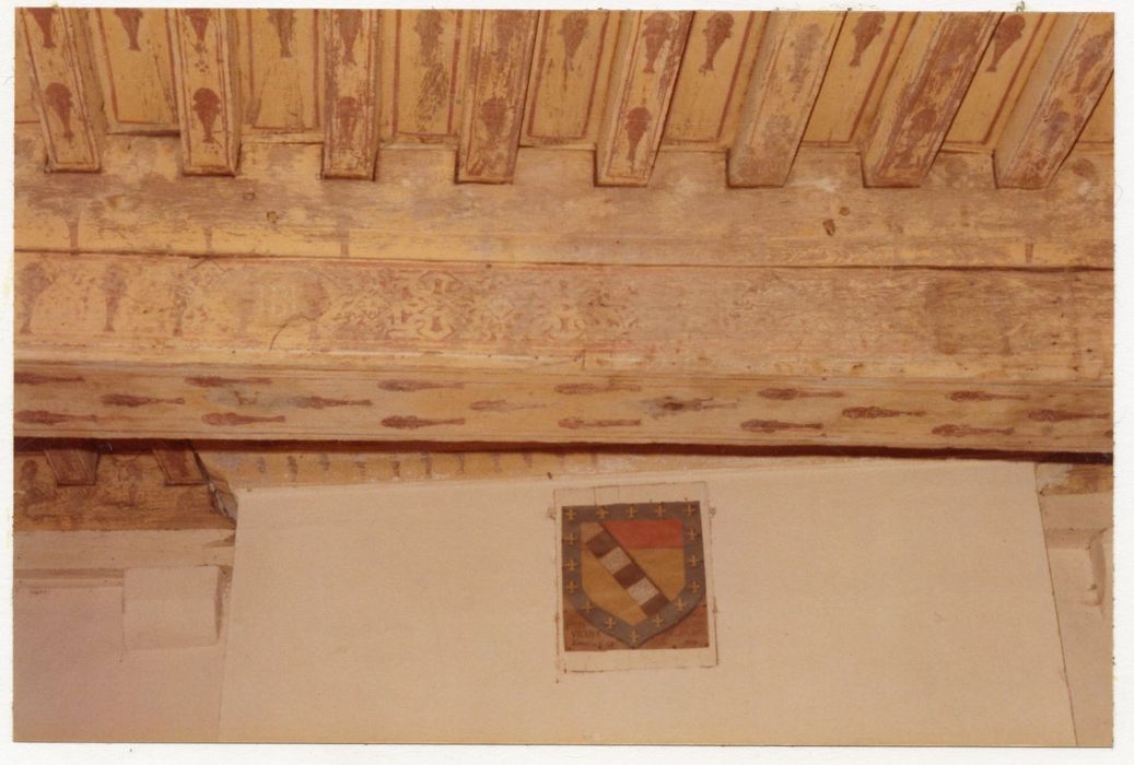 aile du 16e siècle, pièce non localisée, détail d’un plafond peint