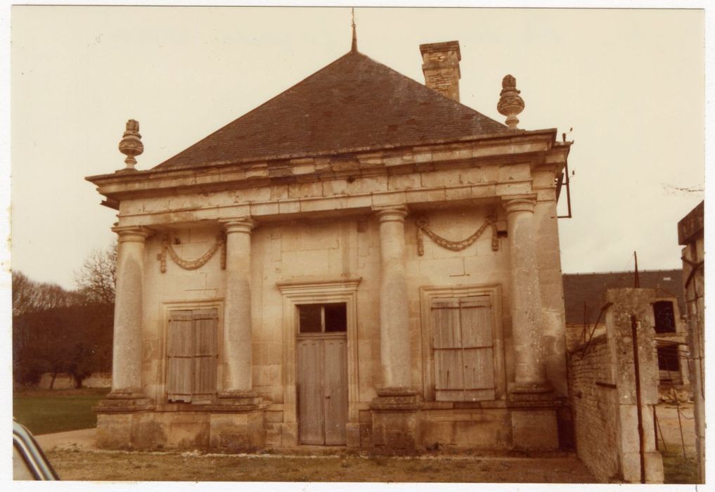écuries, façade ouest