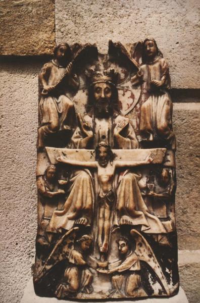 bas-relief : la Trinité : trône de grâce - © Ministère de la Culture (France), Médiathèque du patrimoine et de la photographie (objets mobiliers), tous droits réservés
