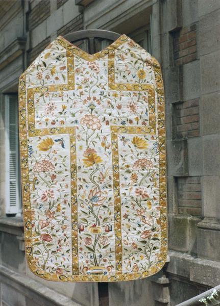 chasuble, étole, manipule, voile de calice (ornement) - © Ministère de la Culture (France), Médiathèque du patrimoine et de la photographie (objets mobiliers), tous droits réservés