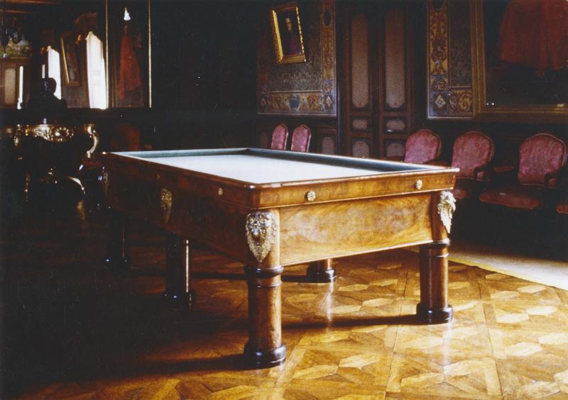 jeu de boules (billard, boules) style Empire - © Ministère de la Culture (France), Médiathèque du patrimoine et de la photographie (objets mobiliers), tous droits réservés