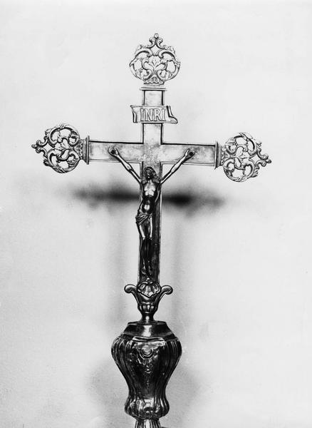 croix de procession - © Ministère de la Culture (France), Médiathèque du patrimoine et de la photographie (objets mobiliers), tous droits réservés
