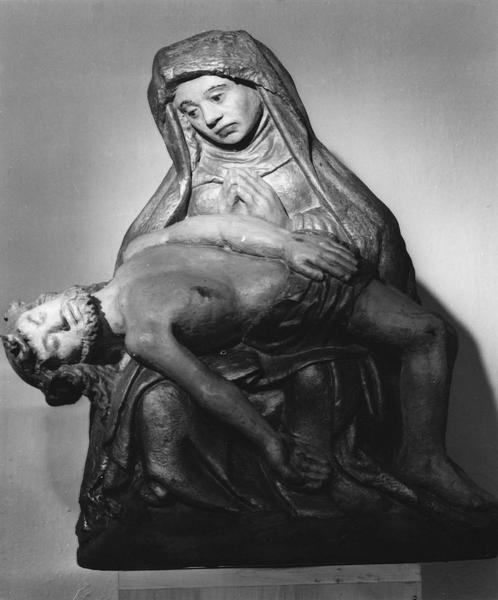 groupe sculpté : Vierge de Pitié - © Ministère de la Culture (France), Médiathèque du patrimoine et de la photographie (objets mobiliers), tous droits réservés