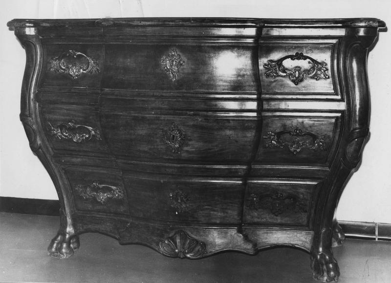 Commode style Louis XIV