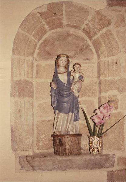 Statue : Vierge à l'Enfant