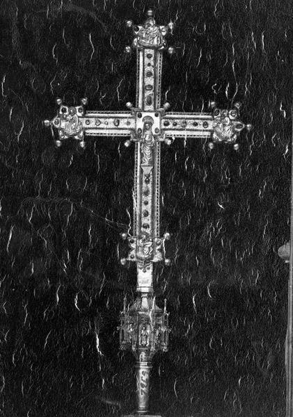 croix de procession, vue générale