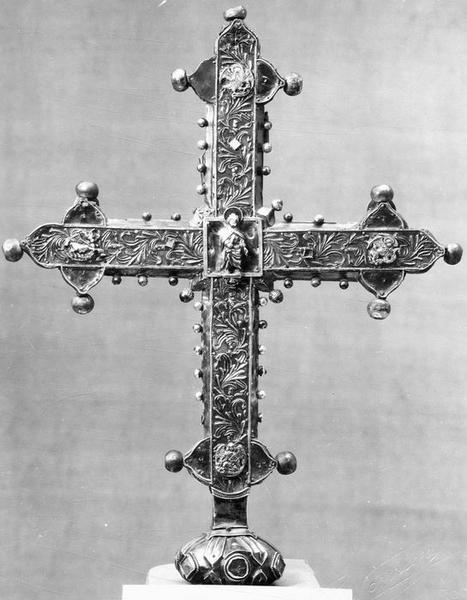 croix de procession, vue générale