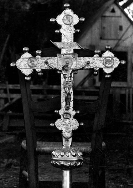 croix de procession, vue générale