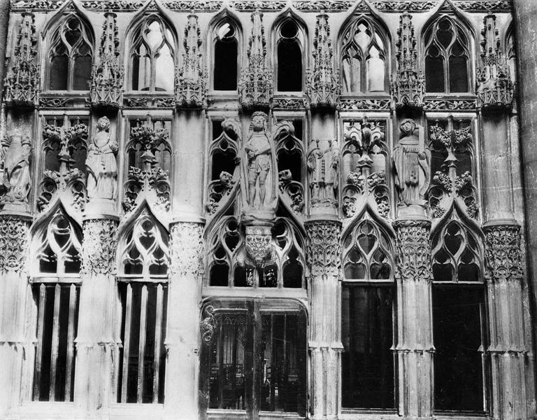 clôture de choeur, clôture de chapelle, vue partielle