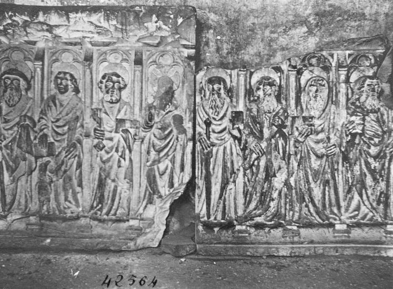 bas-relief : le Christ et les apôtres, vue générale - © Ministère de la Culture (France), Médiathèque du patrimoine et de la photographie (objets mobiliers), tous droits réservés