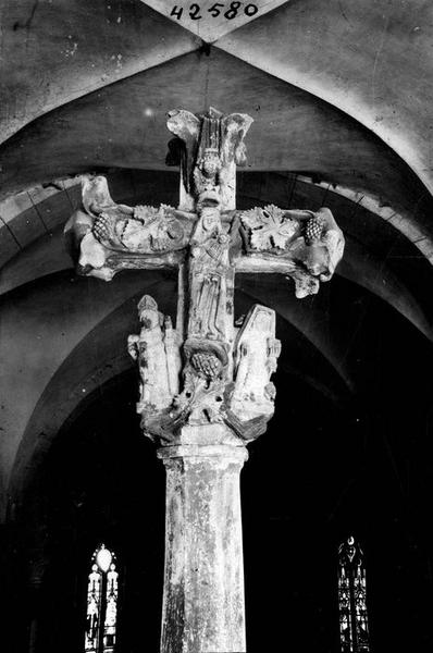 croix de chemin dite des vignerons, vue générale