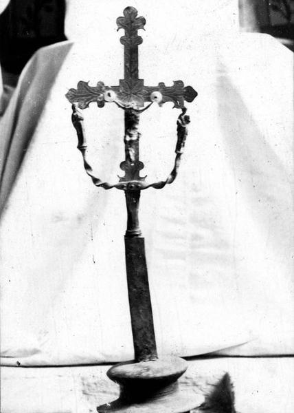 croix de procession, vue générale