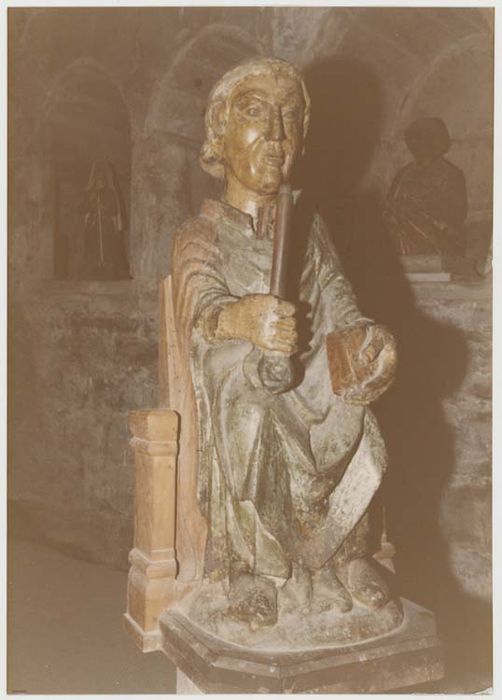 statue : Saint Pierre