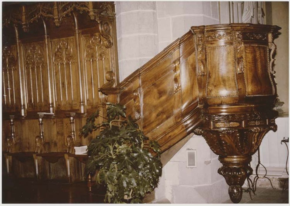 cuve de chaire à prêcher