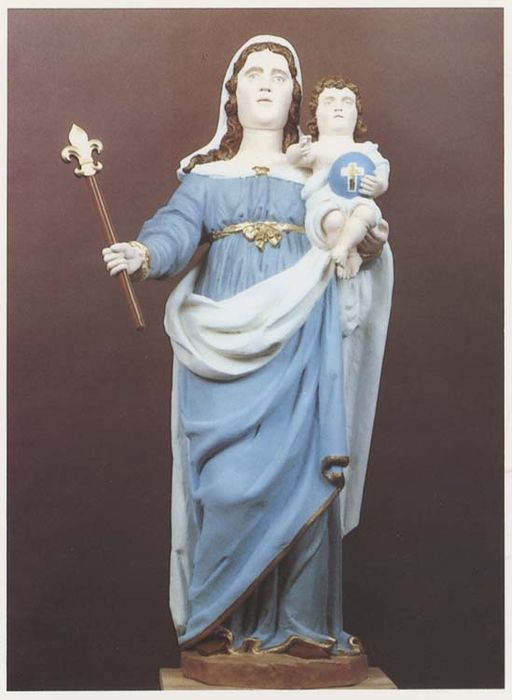 statue : Vierge à l'Enfant