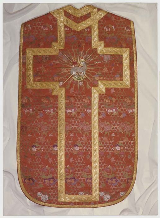 chasuble, dos