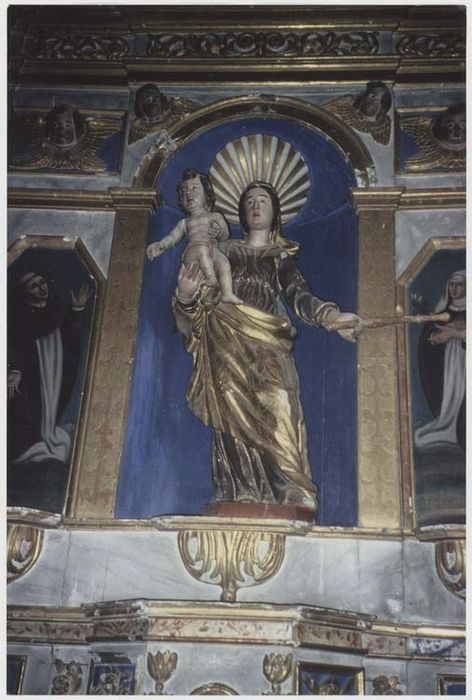 statue : Vierge à l'Enfant