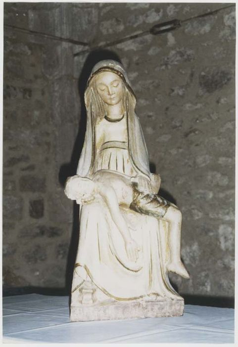groupe sculpté : Vierge de Pitié