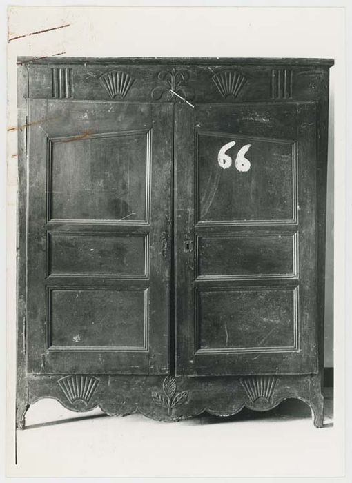 Armoire (inv. N°66)