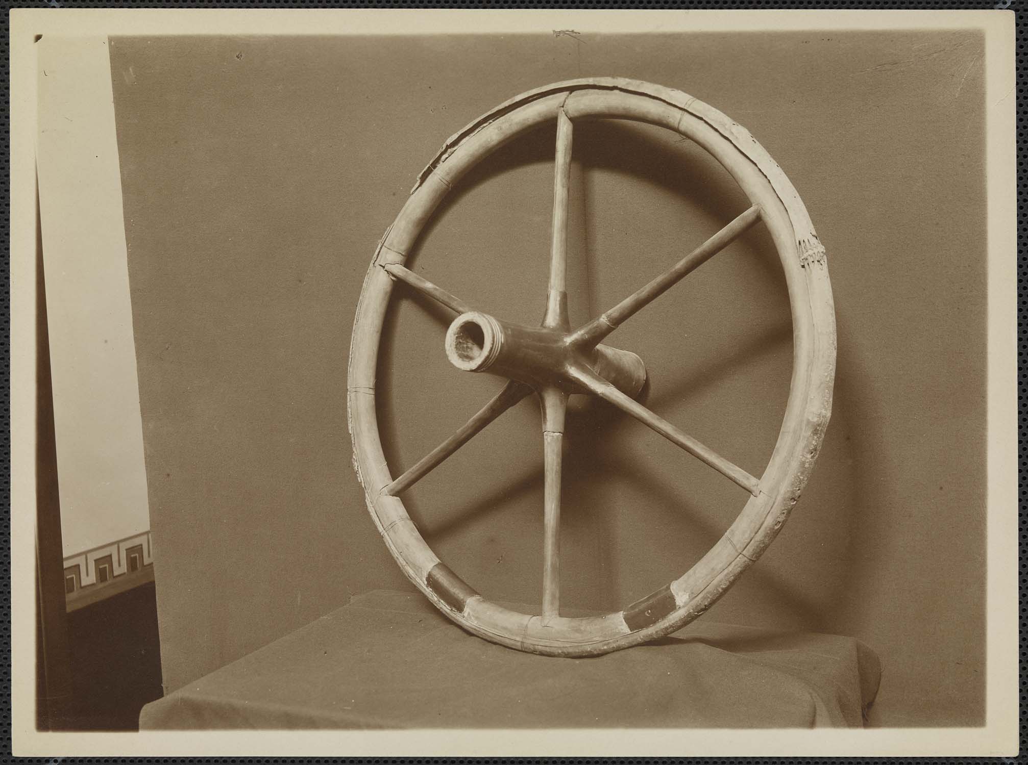 Roue de char