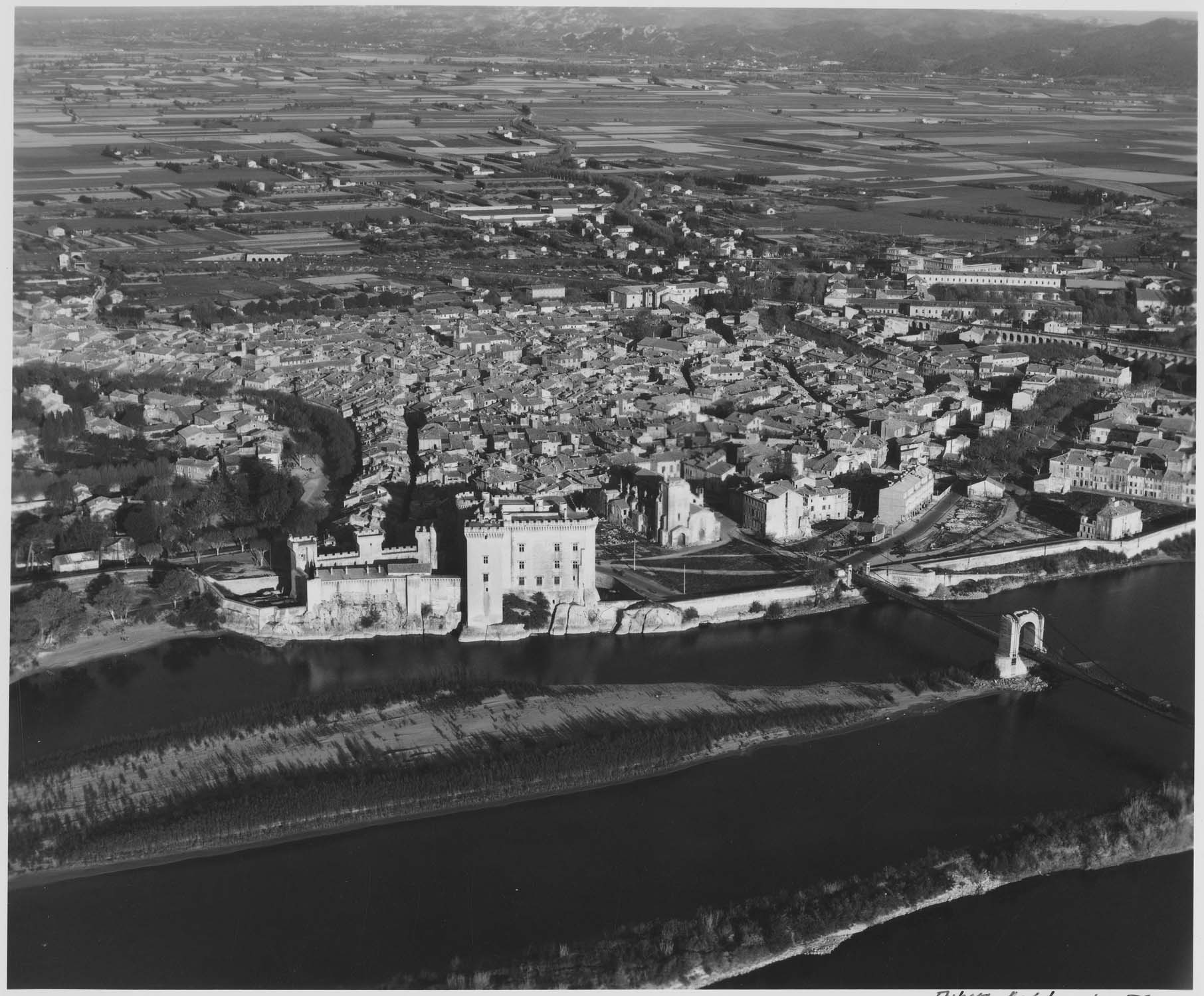 Pont sur le Rhône