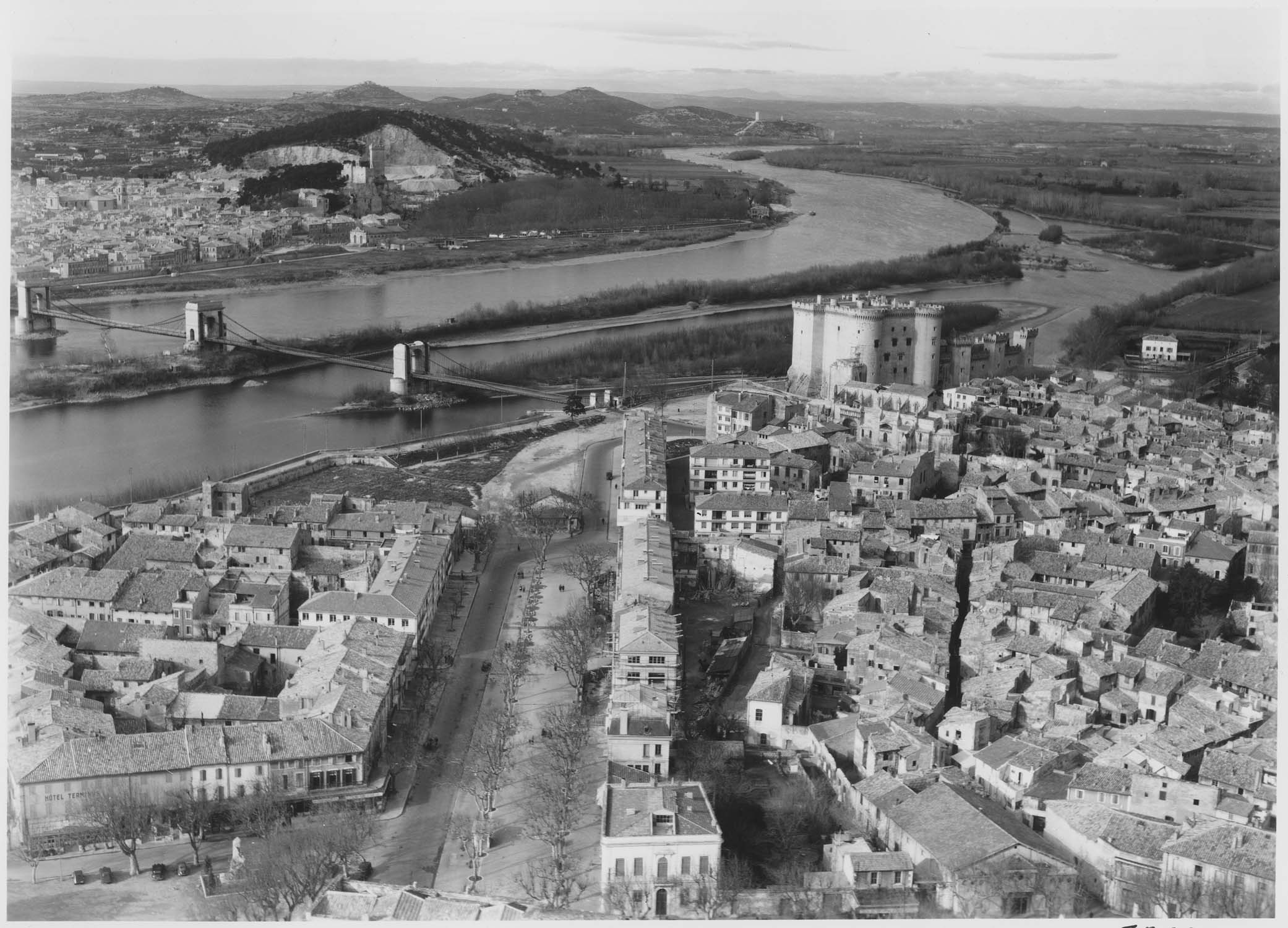 Pont sur le Rhône