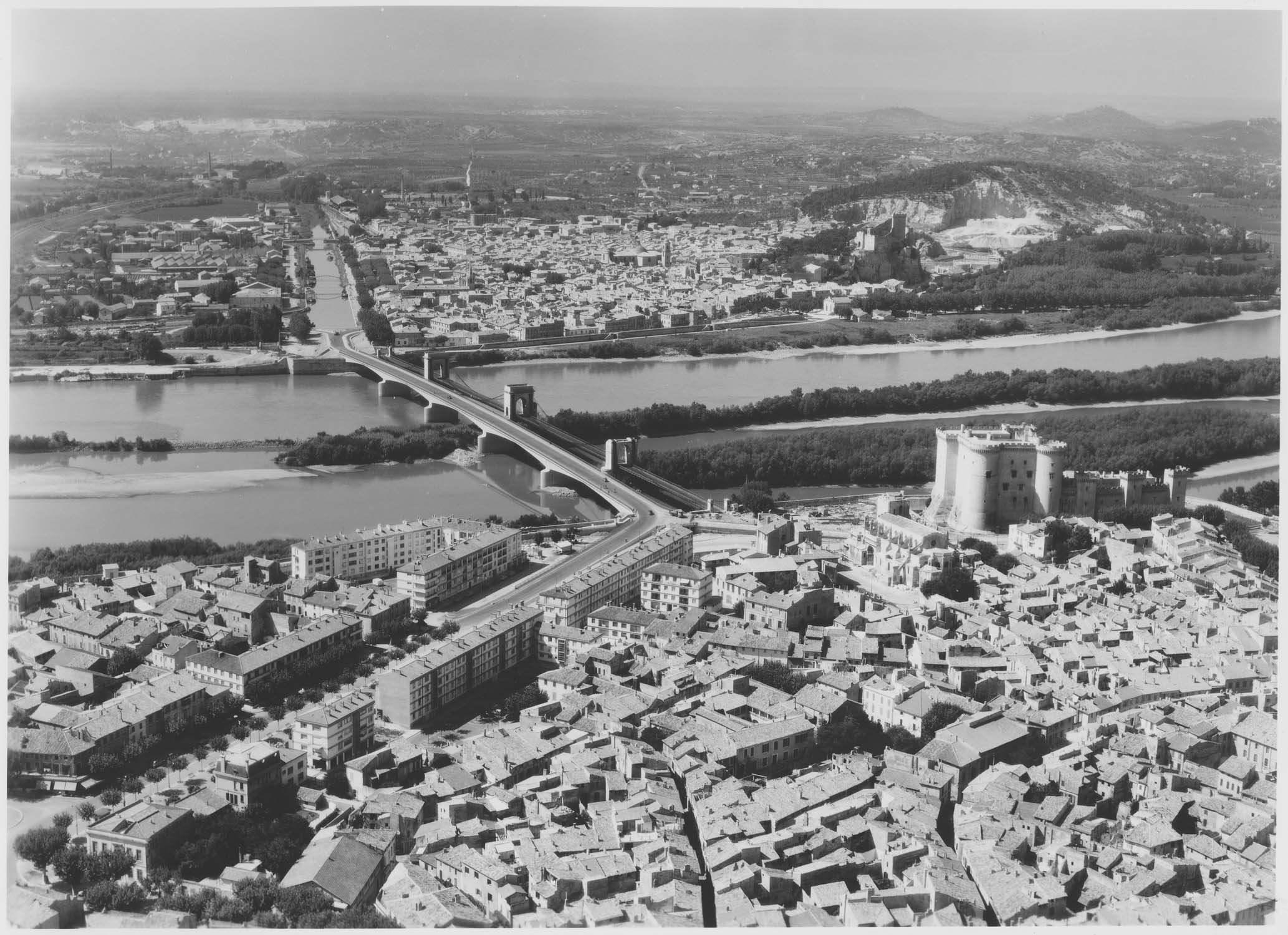 Pont sur le Rhône