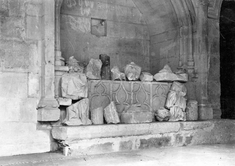 monument funéraire, vue générale - © Ministère de la Culture (France), Médiathèque du patrimoine et de la photographie (objets mobiliers), tous droits réservés