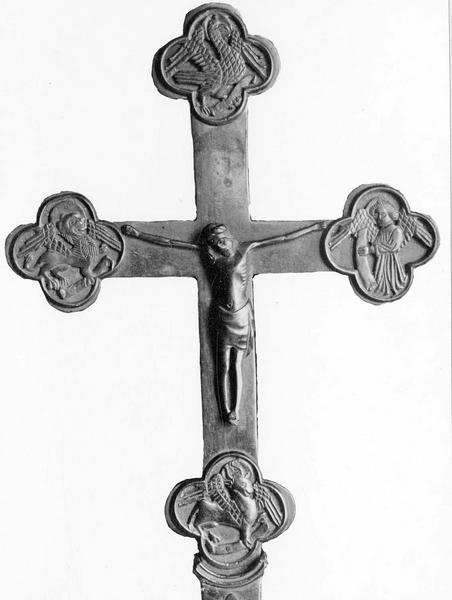 croix de procession, vue générale