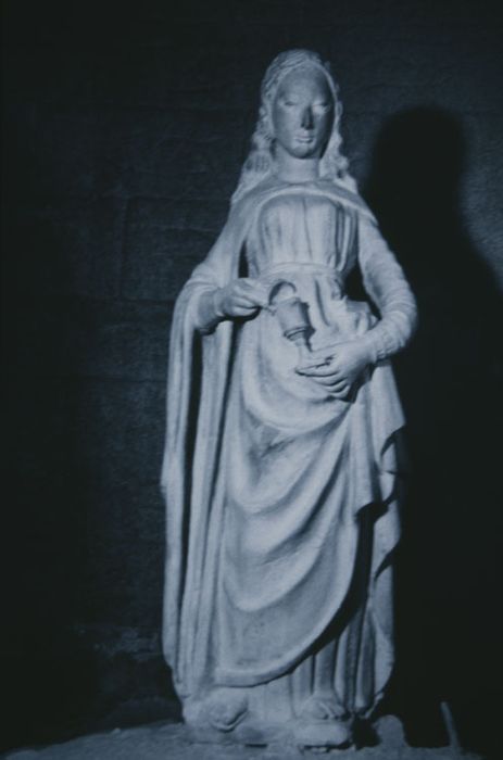 statue : Sainte Madeleine