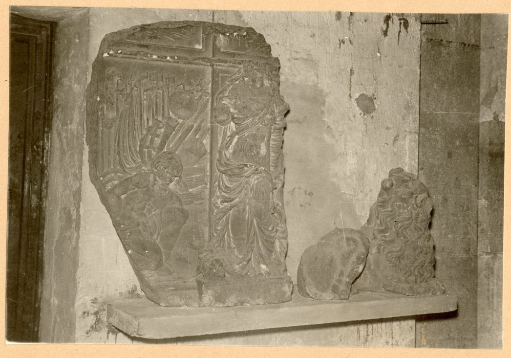 Monument funéraire : mausolée d'Hubert de Vins