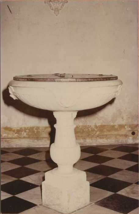 fonts baptismaux - © Ministère de la Culture (France), Médiathèque du patrimoine et de la photographie, Tous droits réservés