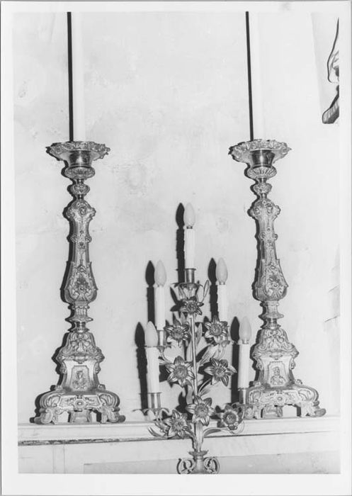 dix-huit chandeliers (candélabres) - © Ministère de la Culture (France), Médiathèque du patrimoine et de la photographie, Tous droits réservés