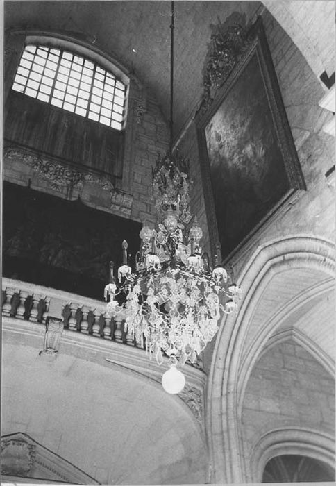 Lustre ; ensemble de trois paires de lustres d'église