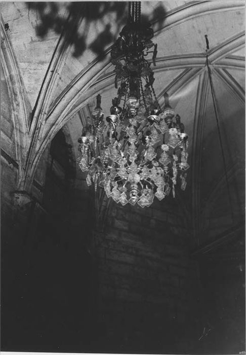 Lustre ; ensemble de trois paires de lustres d'église