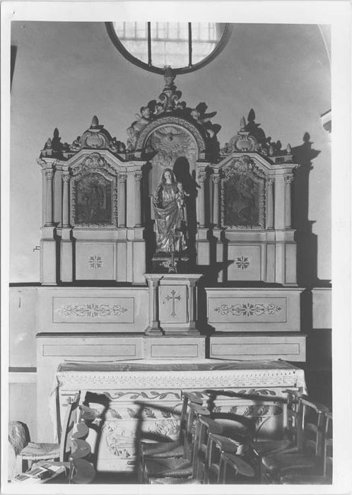 statue : Vierge à l'Enfant