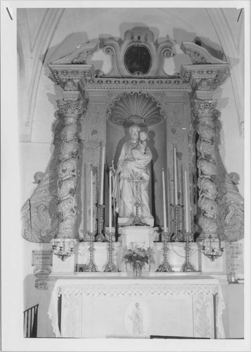 retable et tableau : Fuite de la Sainte Famille en Egypte - © Ministère de la Culture (France), Médiathèque du patrimoine et de la photographie, Tous droits réservés