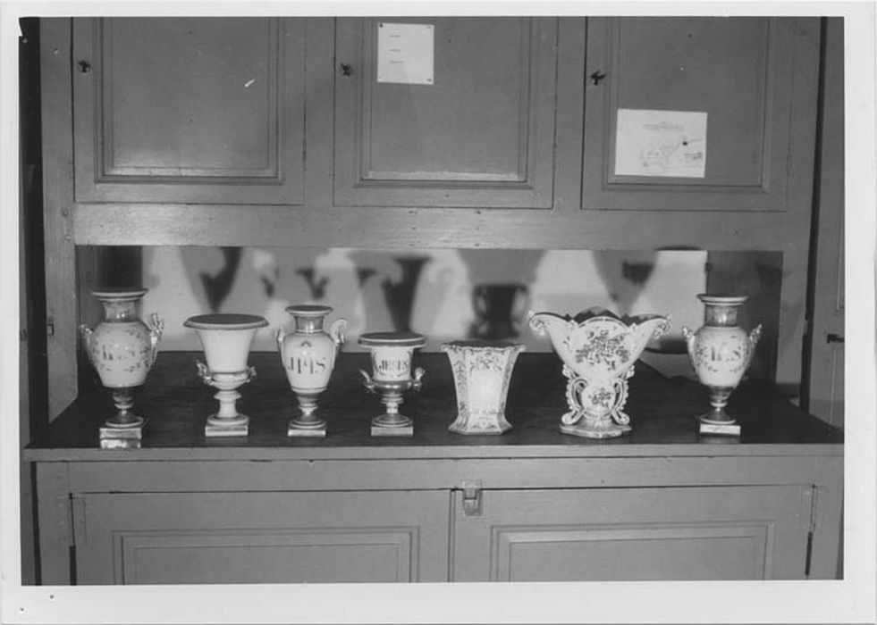 7 vases d'autel (29) - © Ministère de la Culture (France), Médiathèque du patrimoine et de la photographie, Tous droits réservés