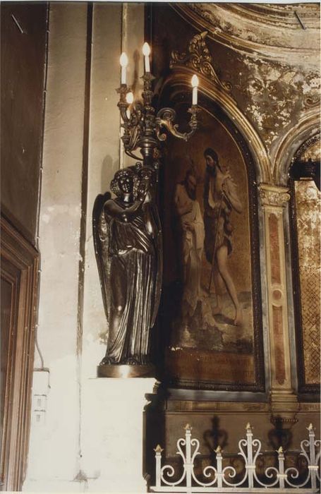 deux statues : Anges porte-cierges - © Ministère de la Culture (France), Médiathèque du patrimoine et de la photographie, Tous droits réservés