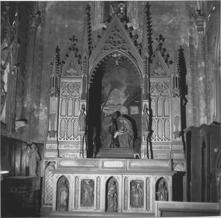 décor de la chapelle de la Nativité : autel, retable et groupe sculpté de la Nativité - © Ministère de la Culture (France), Médiathèque du patrimoine et de la photographie, Tous droits réservés