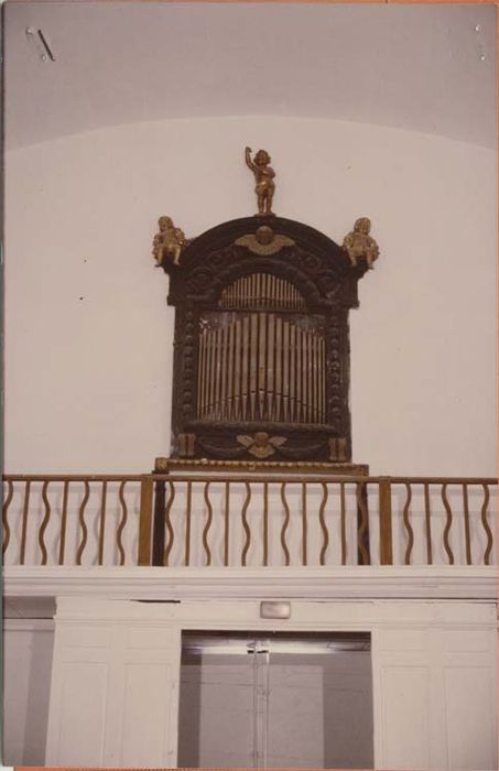 fragment de buffet d'orgue (devant de petit orgue)