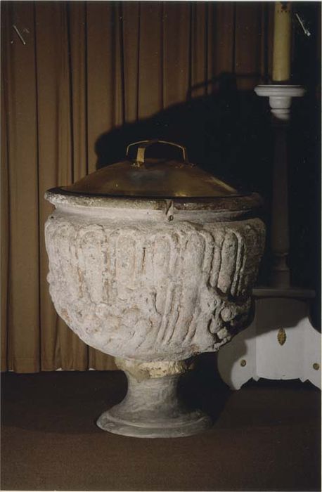 fonts baptismaux - © Ministère de la Culture (France), Médiathèque du patrimoine et de la photographie, Tous droits réservés