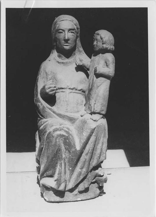 statue : Vierge à l'Enfant - © Ministère de la Culture (France), Médiathèque du patrimoine et de la photographie, Tous droits réservés