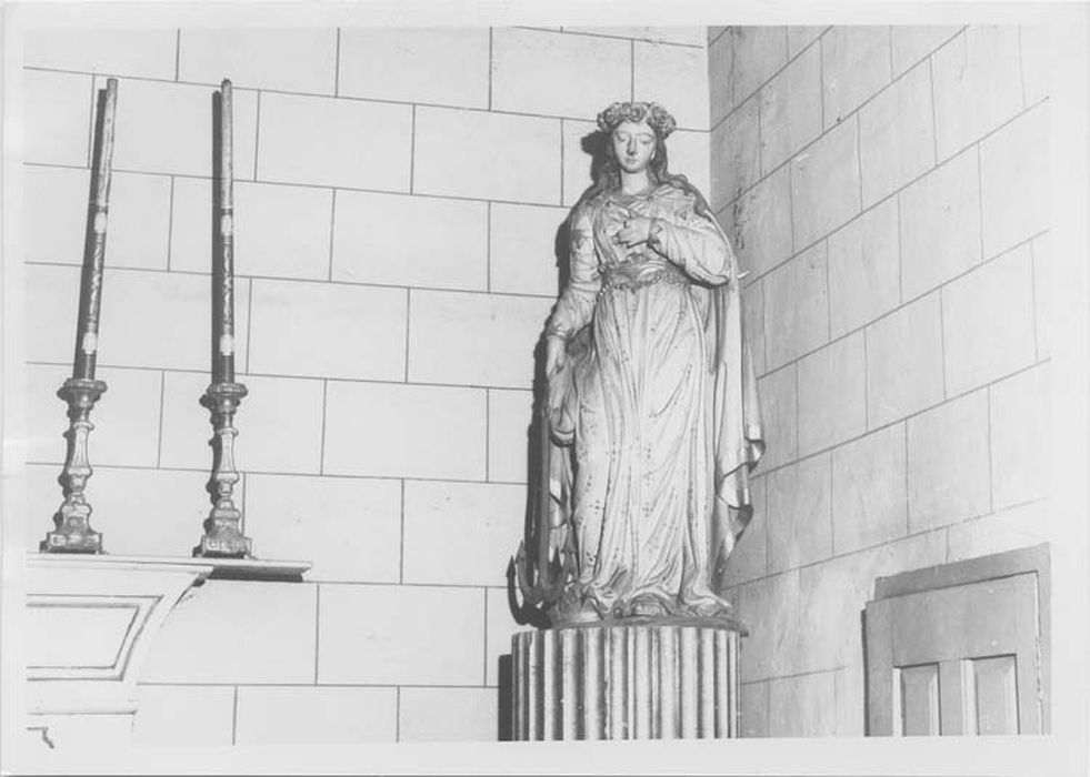 statue : Sainte Philomène