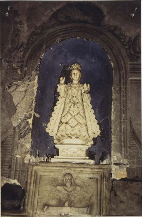 statue : Enfant Jésus