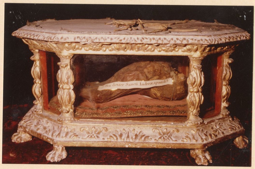 châsse-reliquaire